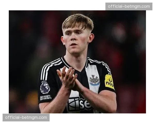 官方确认:纽卡斯尔前锋伊萨克腿筋受伤,赛季报销 官方确认:纽卡斯尔前锋伊萨克腿筋受伤,赛季报销